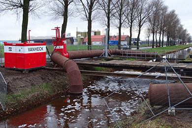 Grond-, weg- en waterbouw - Van Heck Group